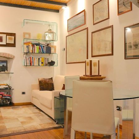 Charming Apartment In The Navigli District - 4 People Милан Экстерьер фото